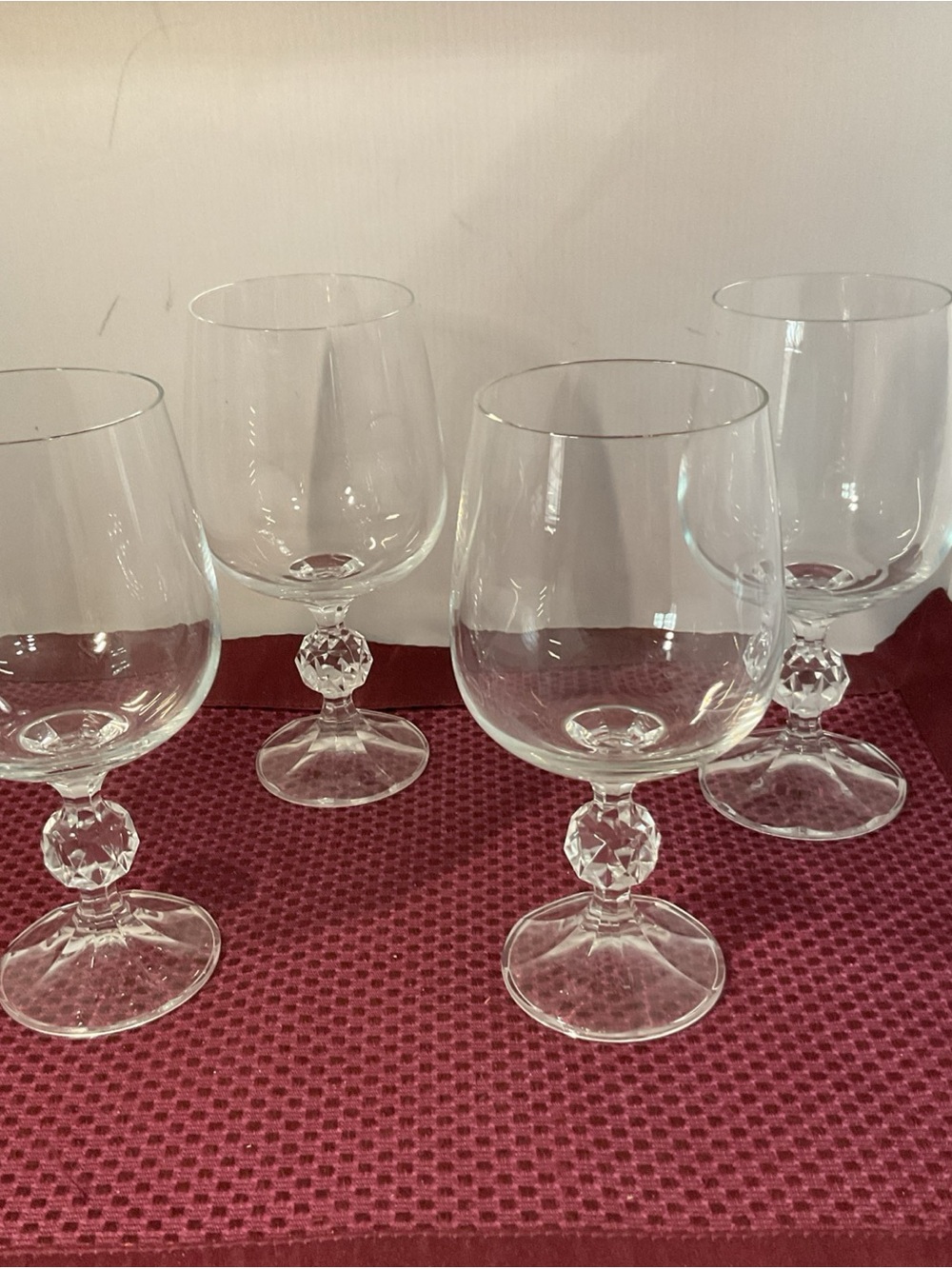 Faceted Stem Wine Goblets - Clear (Set of 4) Claudia Vintage Crystal 8 oz. Czech